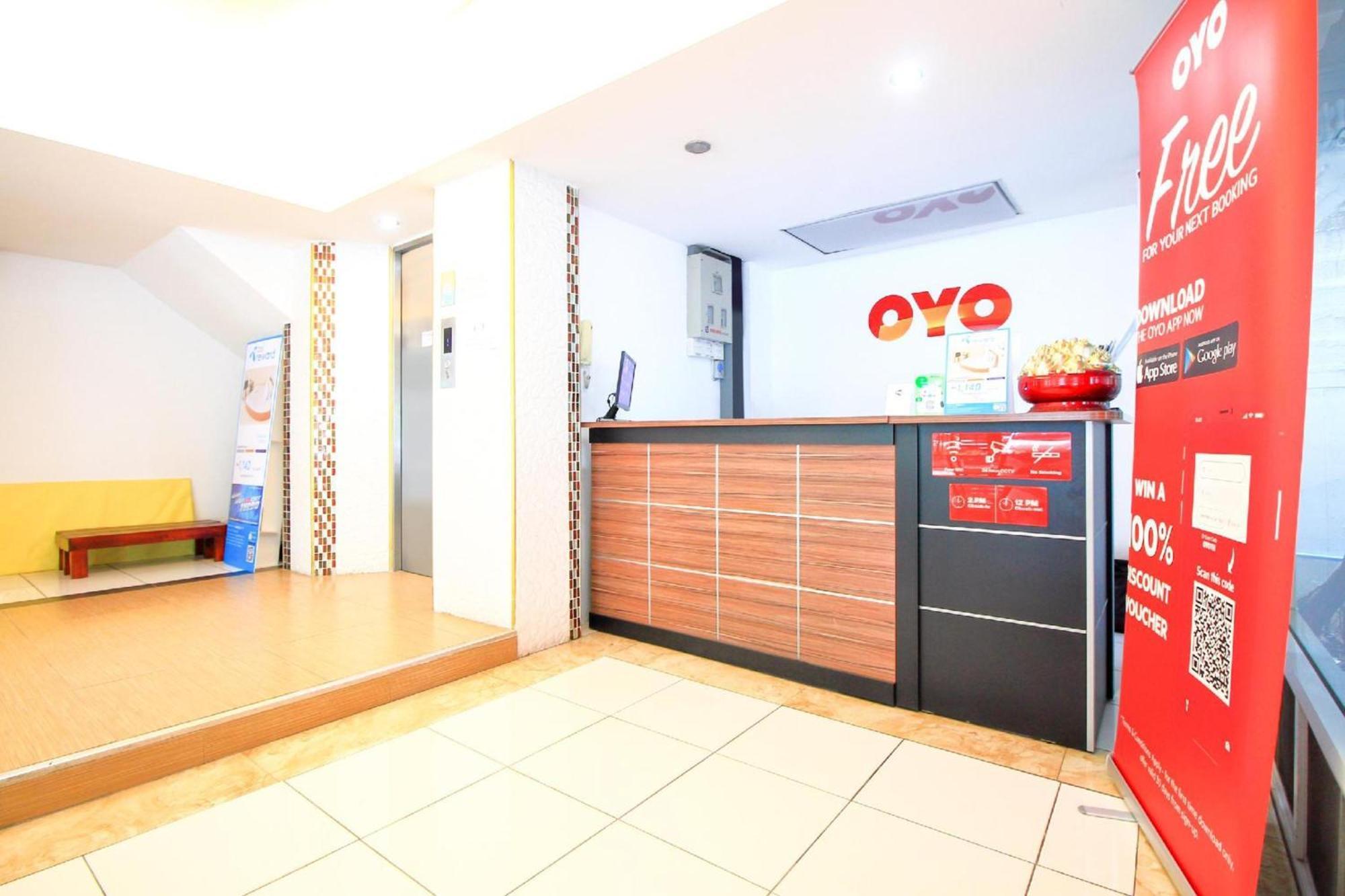 Oyo 411大景15号公寓|员工已接种疫苗 曼谷 外观 照片